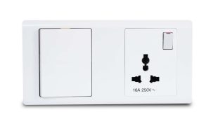 Combination Switch 1G 2W + S/Socket Universal 16A White R Series MK HoneyWell