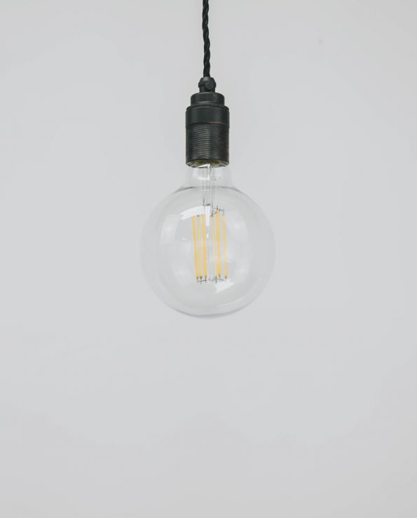 Black Lampholder E27 1MT Length + G95 warmwhite bulb
