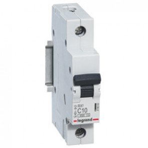 Circuit Breaker 10Amp 1P 4500 Type C Legrand 419837
