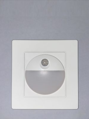 Step Light With Sensor A1-87-1 Daylight