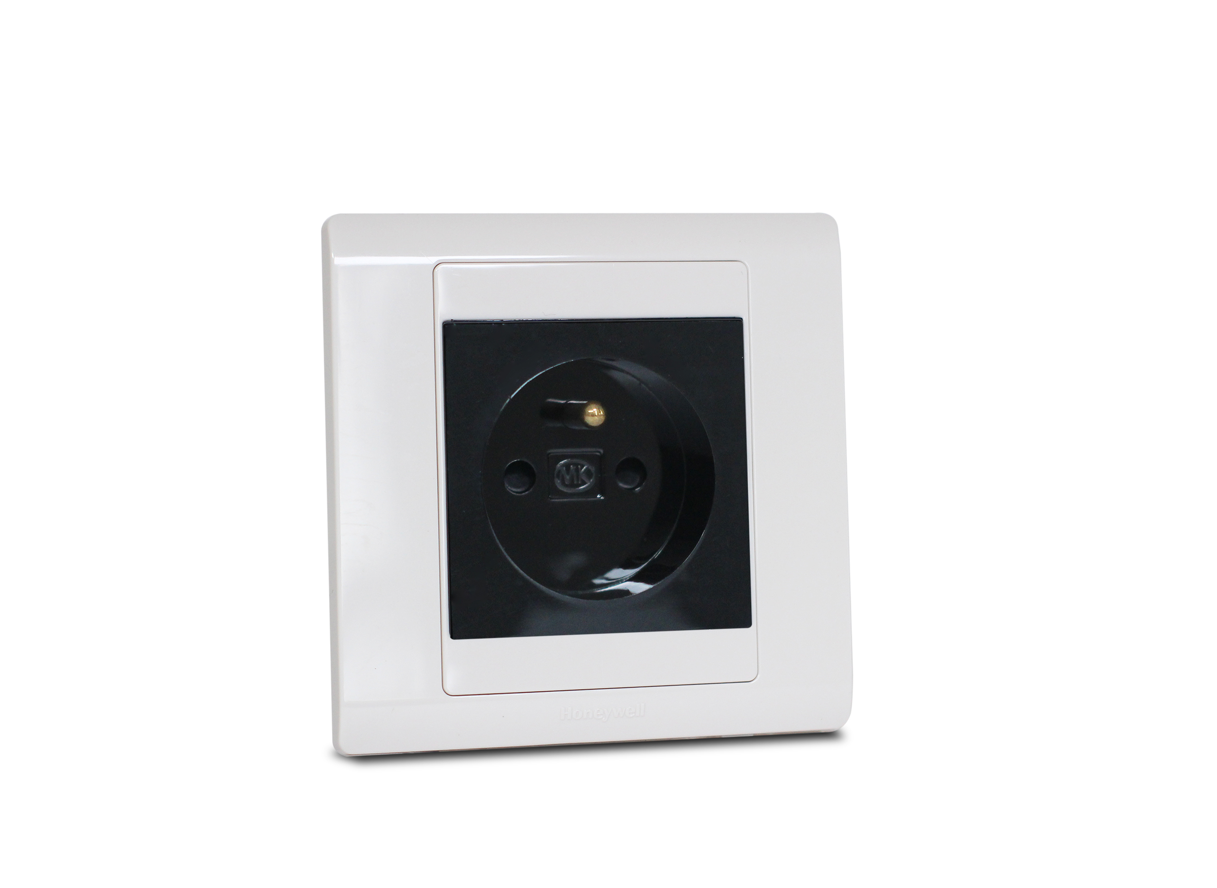 French Socket 2P+E 16A Single Black MK Honeywell R Series White Frame
