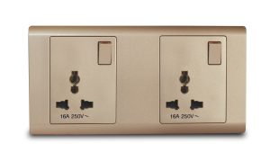 Combination Double Switched Socket Universal 16A R Series MK Honeywell Champagne