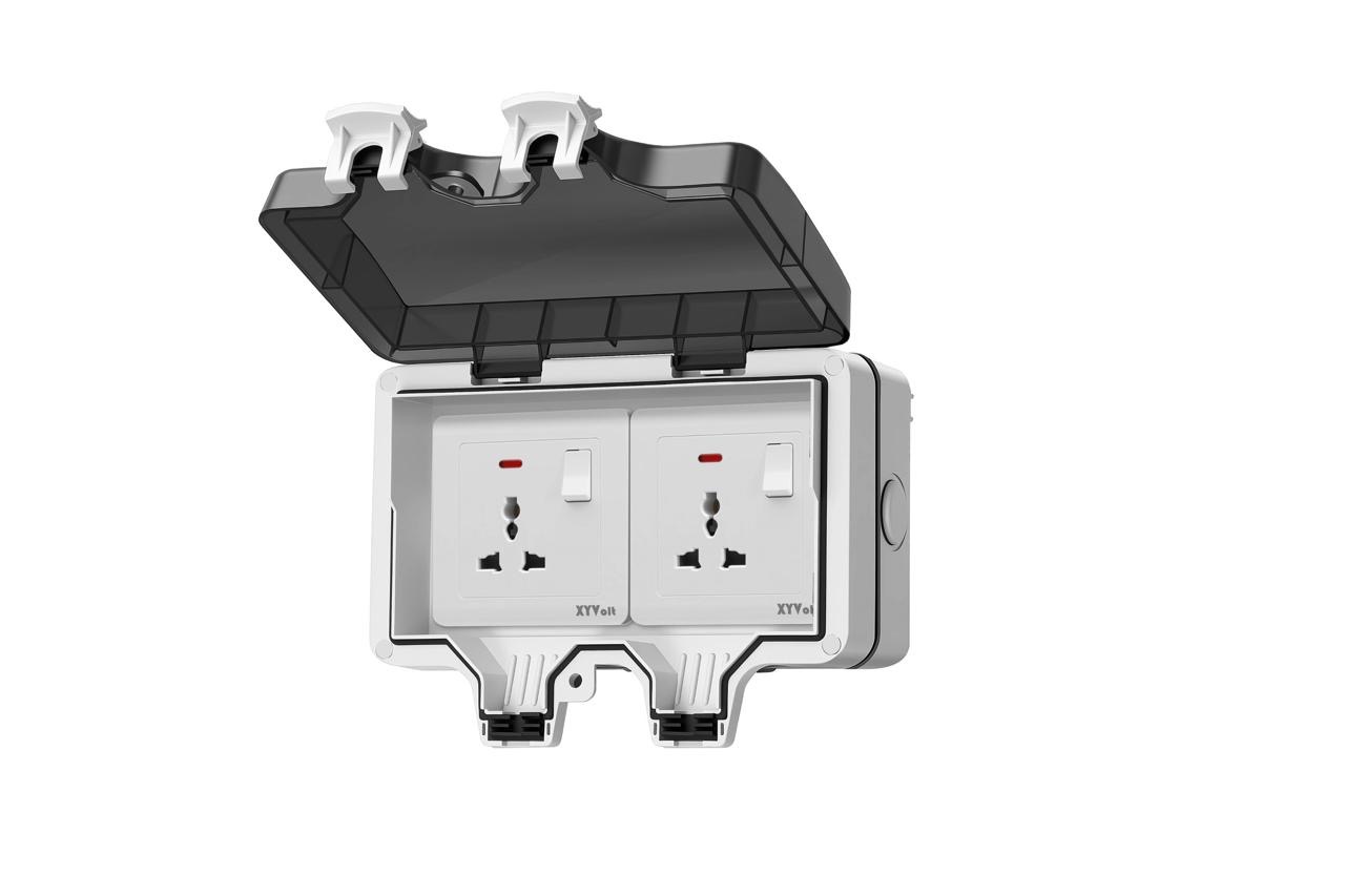 S/Socket 13A 2G Universal with Neon W/Proof IP66 - BE22